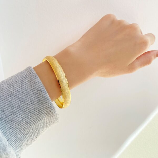 22 Ayar İmitasyon Altın Bilezik 1 cm Simli - BLZ-3027