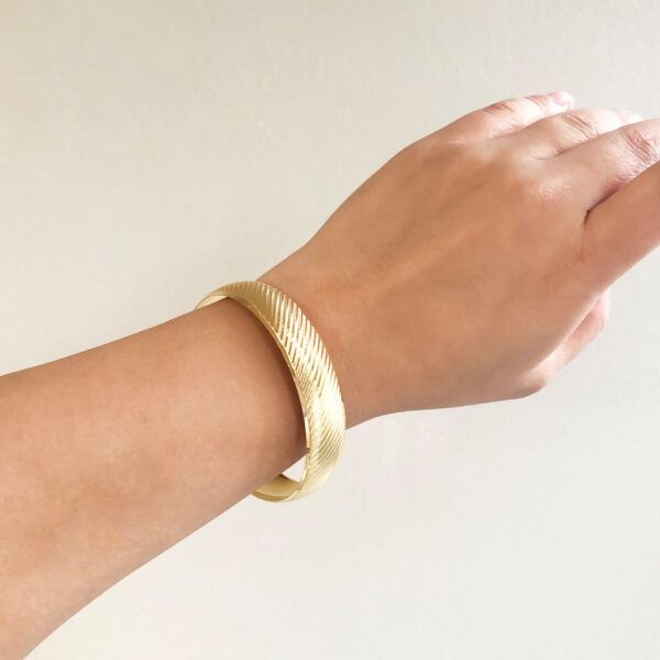 BZ Altın Kaplama 15mm Yan Çizgili İmitasyon Bilezik BLZ-1307