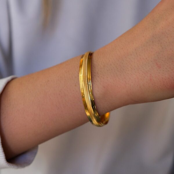 İmitasyon Sahte Bilezik 0.8 cm Dik Çizgili - BLZ-3052