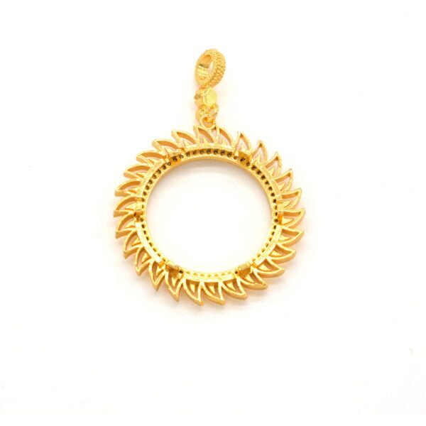 Alternative view of Yarım Altın Çerçeveli Kolye Ucu Altın Kaplama TGR-610