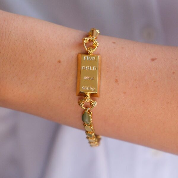 Alternative view of İmitasyon Altın Kaplama Arpa Zincir Desenli Külçe Bileklik BLK-1153