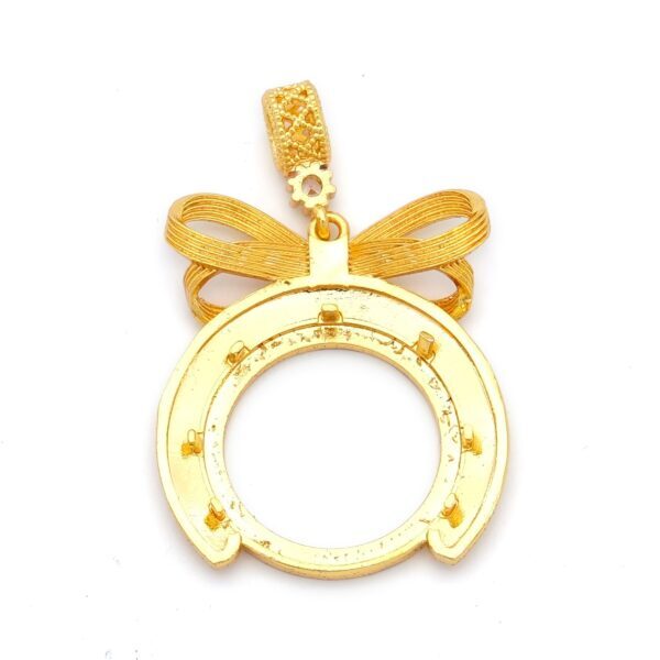 Alternative view of Altın Kaplama İmitasyon Yarım Çerçeveli Kolye Ucu TGR-741