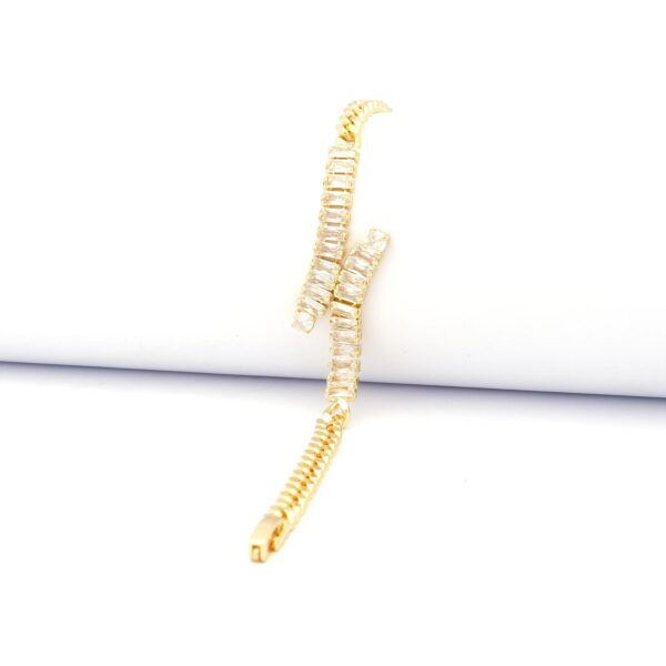 Su Yolu Bileklik Çelik Altın Kaplama Baget Taşlı Zincir Model BLK-1041