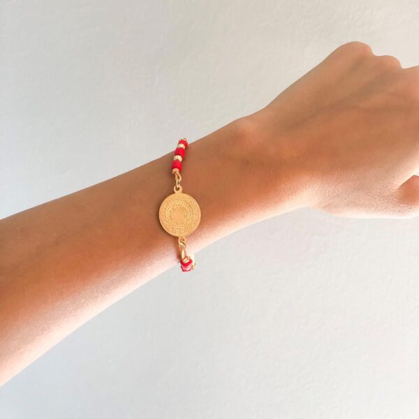 Alternative view of Altın Kaplama Çeyrekli Kırmızı Boncuklu ipli Bileklik BLK-968