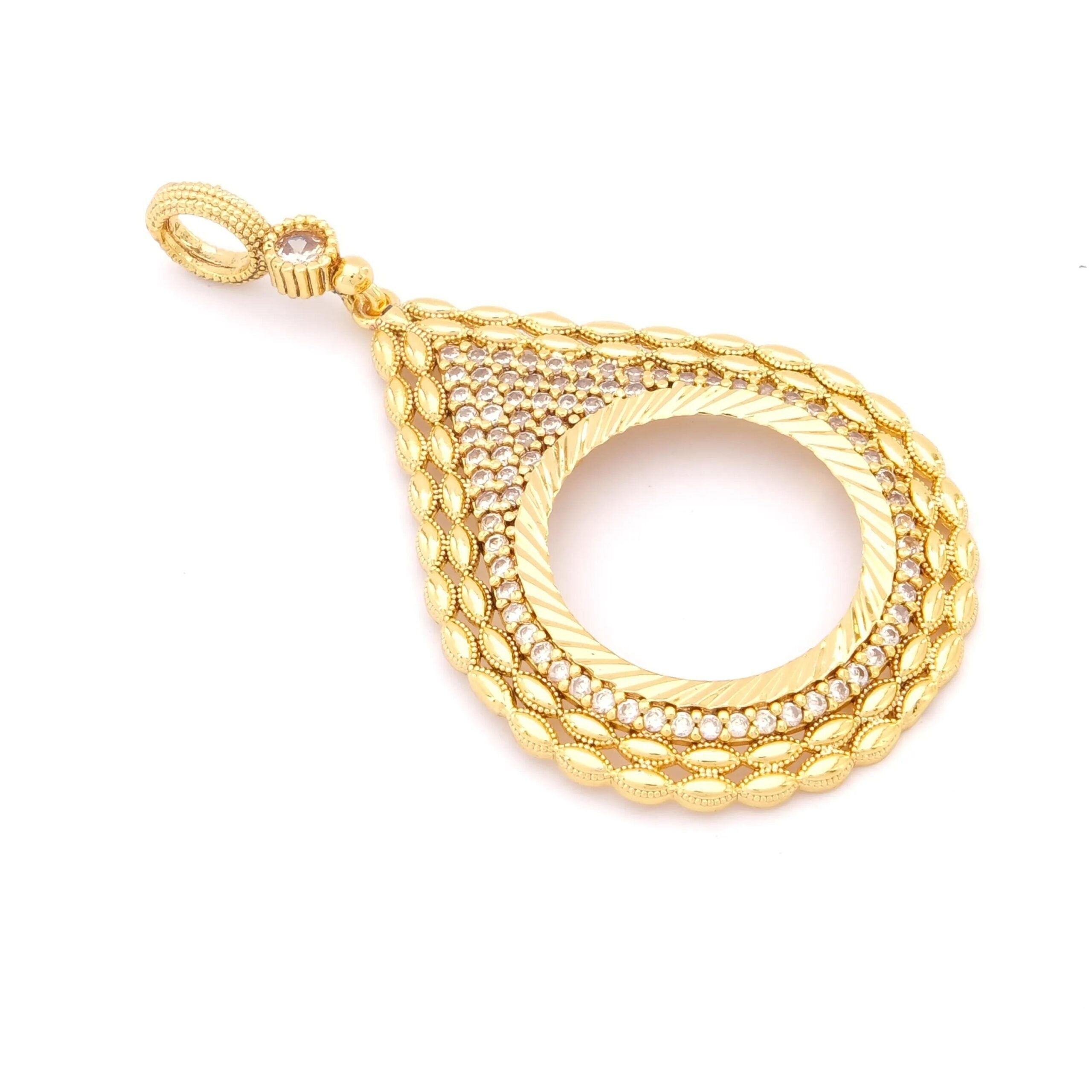 Yarım Altın Çerçeveli Kolye Ucu Altın Kaplama İşlemeli TGR-711 - Görsel 4