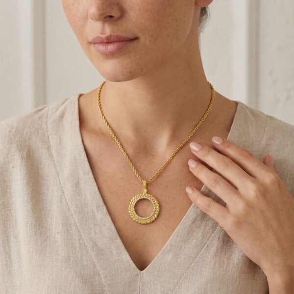 Alternative view of Yarım Altın Çerçeveli Kolye Ucu Altın Kaplama TGR-614