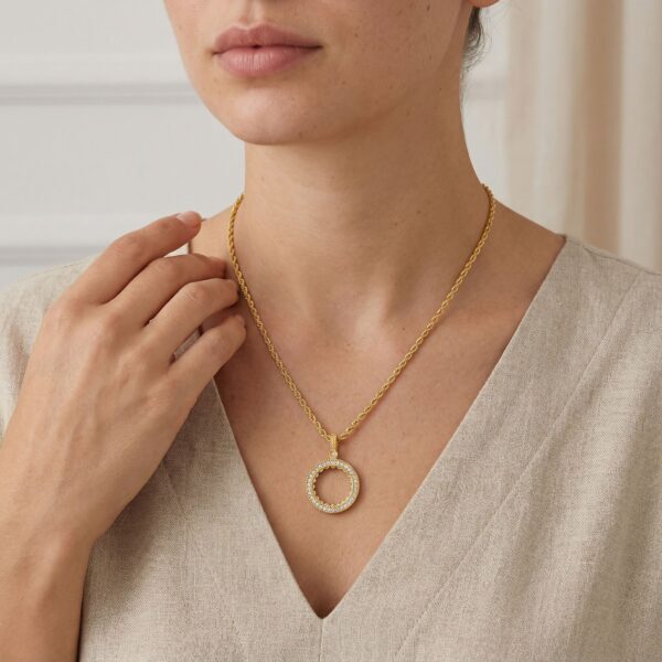 Alternative view of Yarım Altın Çerçevesi Kolye Ucu Altın Kaplama İşlemeli TGR-258