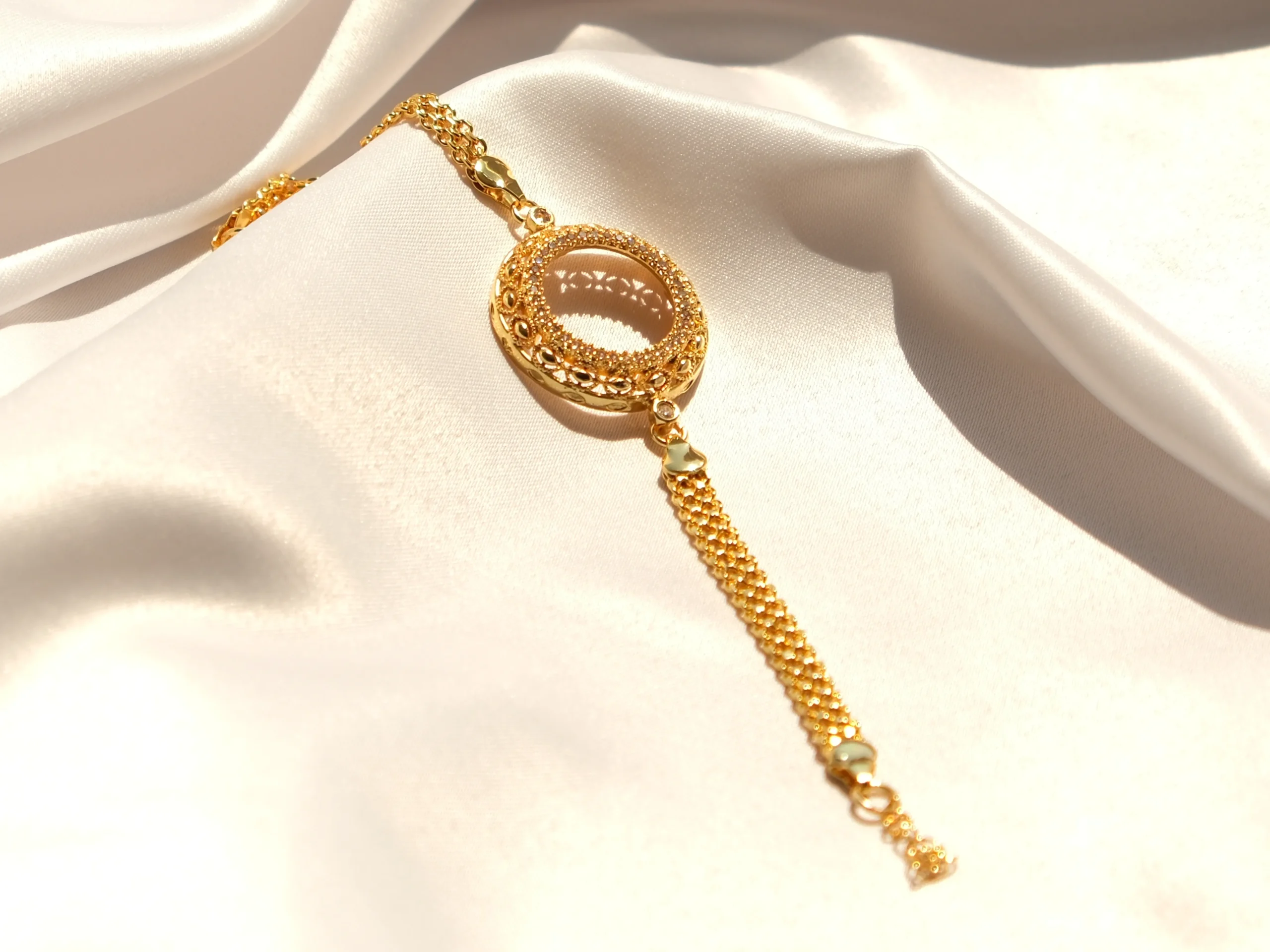 İmitasyon İçi Boş Bileklik Modelleri