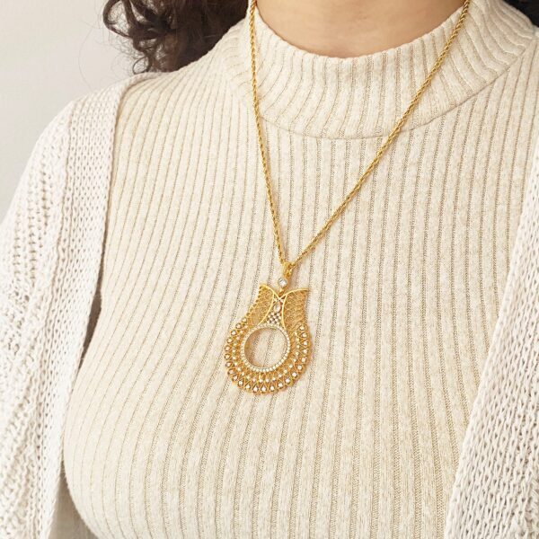 Alternative view of Yarım Altın Çerçevesi Kolye Ucu Altın Kaplama Lale Model TGR-371